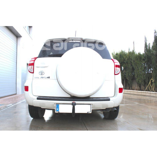 Фаркоп ARAGON на TOYOTA RAV4 2006–2012 Арт. E6405CV
